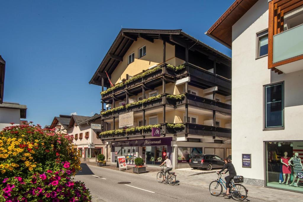 Panoramahotel Sankt Johann in Tirol Exterior photo